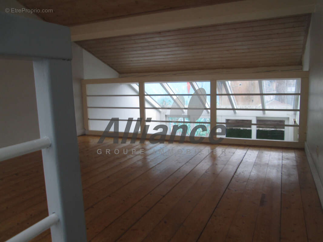 Appartement à LUXEUIL-LES-BAINS