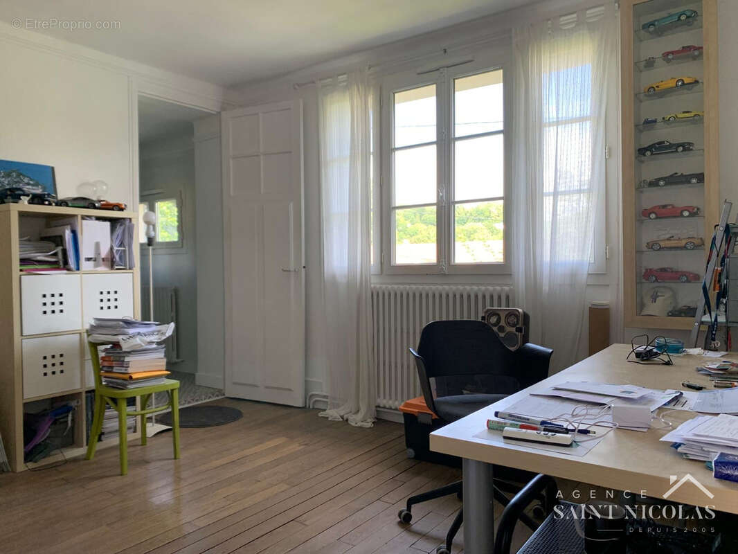  ILE BELLE de MEULAN : exceptionnelle villa ART DECO de 180 m2 rénovée avec authenticité. - photo 18