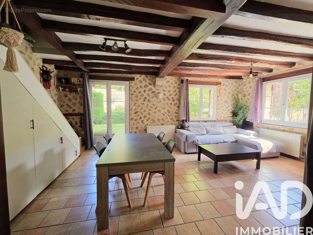 Photo 8 - Maison à SACLAS
