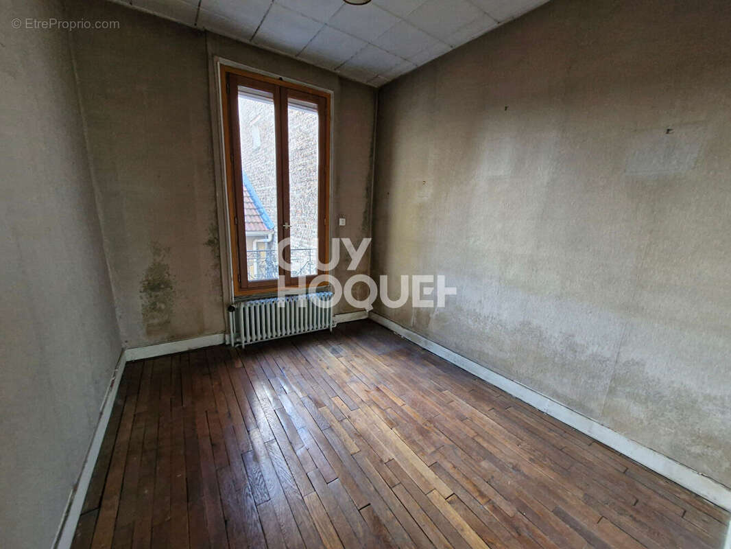 Maison à FONTENAY-SOUS-BOIS