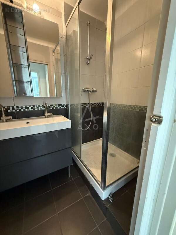 Appartement à SAINT-SEBASTIEN-SUR-LOIRE