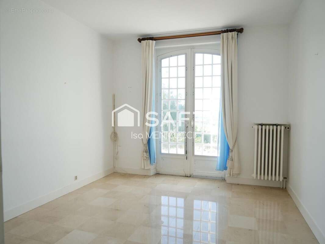 Maison 200 m² à Montagrier  - photo 8