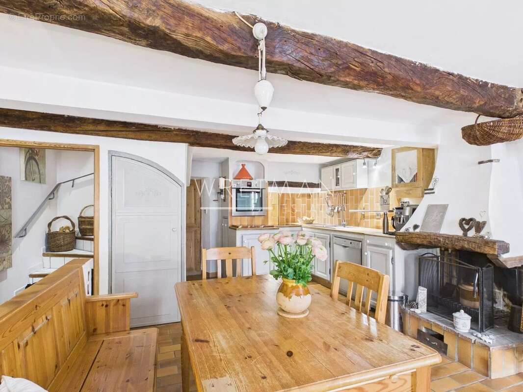 Appartement à VENCE