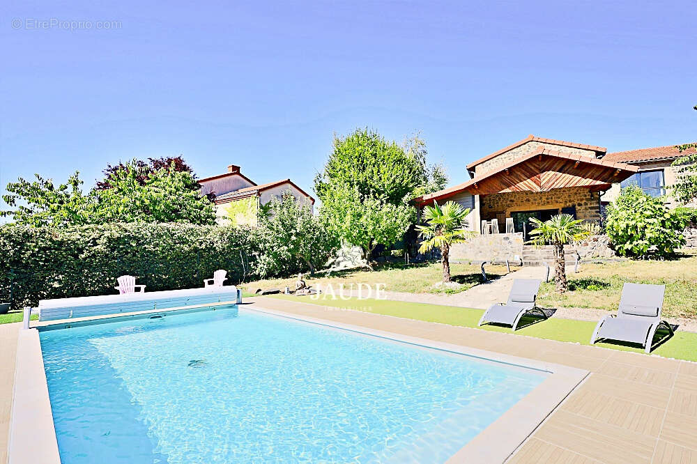 Maison à USSON