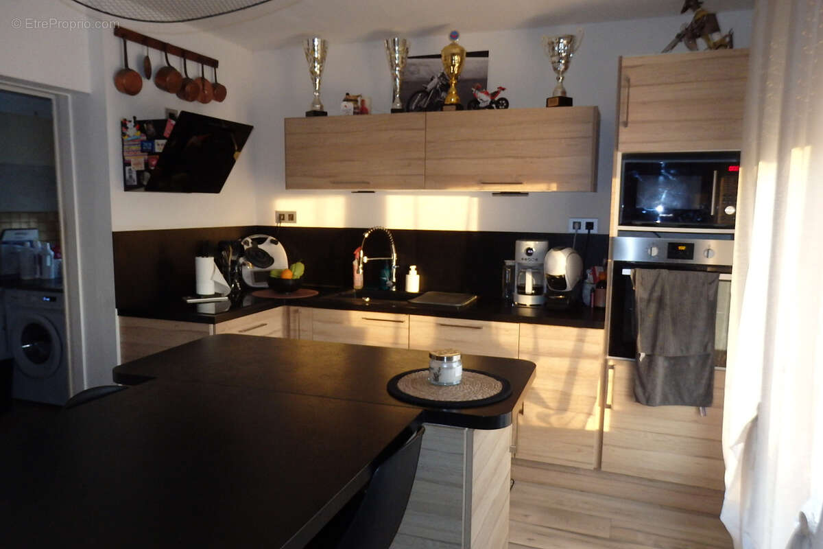 Maison à SAINTE-BAZEILLE