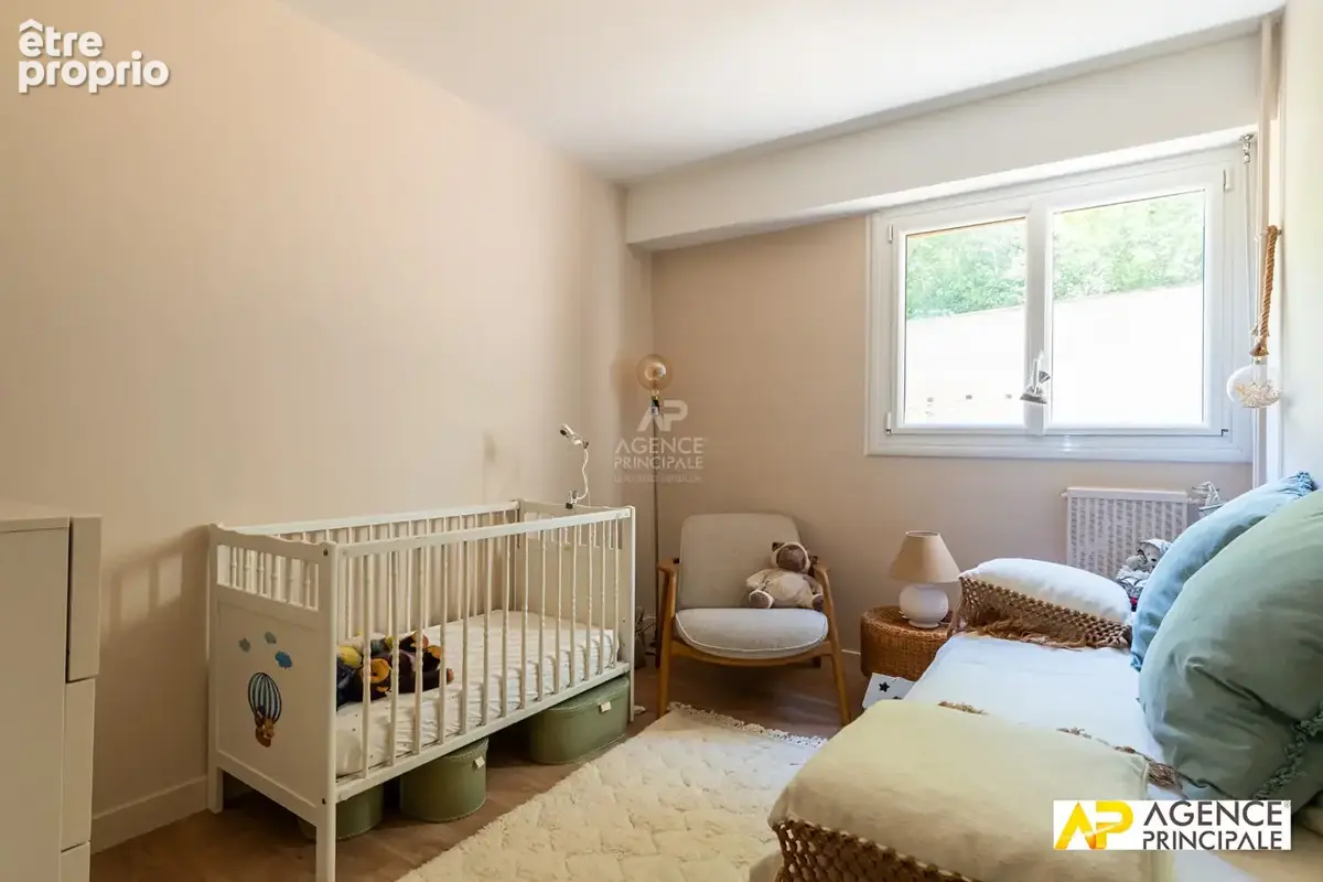 Appartement Le Mesnil Le Roi 4 pièce(s) 86.85 m2 - photo 13