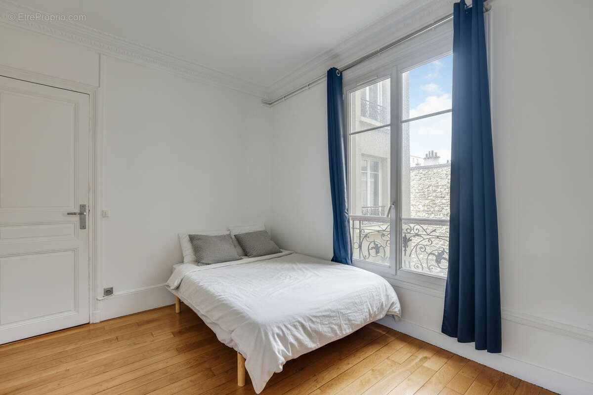 Appartement à PARIS-12E