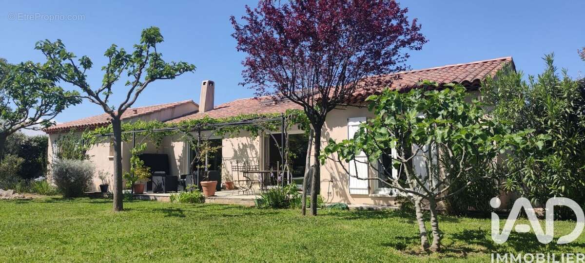 Photo 2 - Maison à LA CRAU