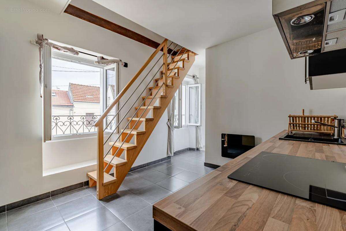 Appartement à MAFFLIERS