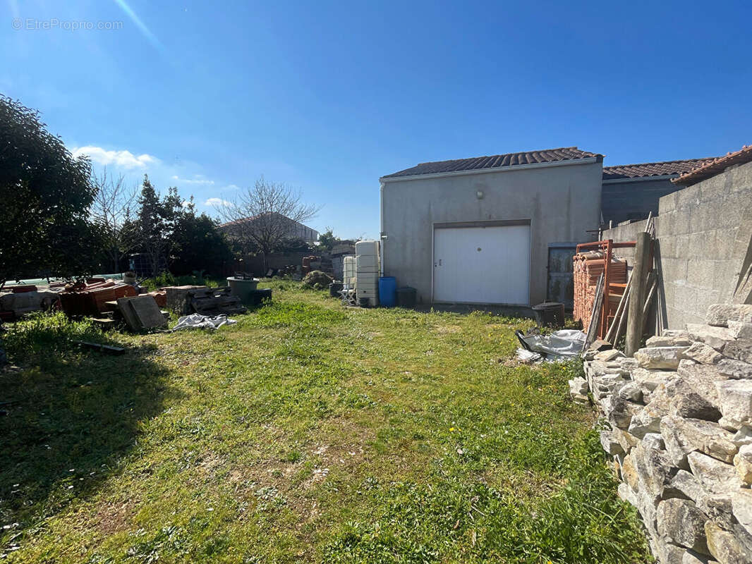 Maison à LA BREE-LES-BAINS