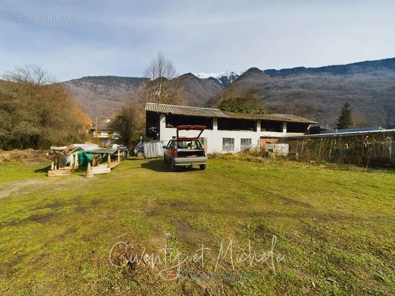 Appartement à AIGUEBELLE