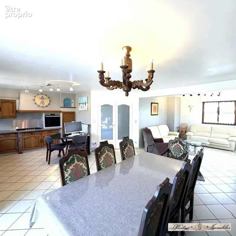 Maison 7 pièces 180 m² à vendre à Ghyvelde (59254) - photo 4