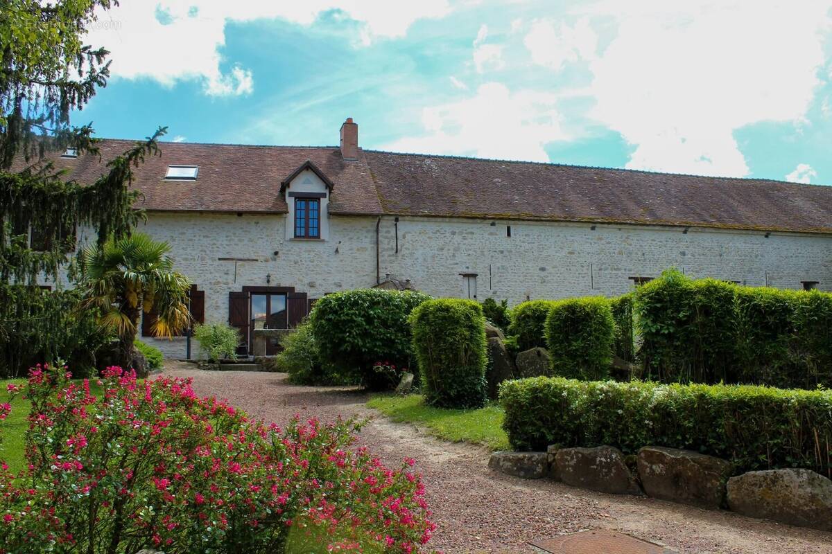 Maison à CHEVRAINVILLIERS