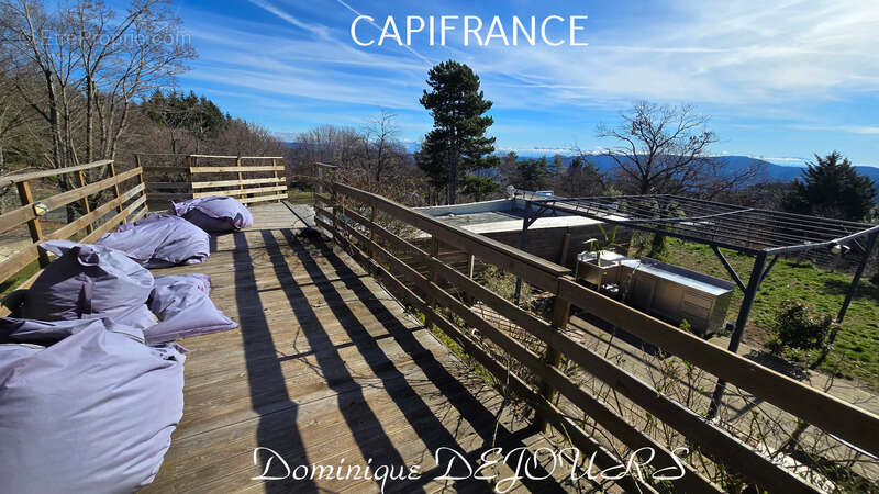 Ardèche - Magnifique Maison d'architecte de 184 m² habitable - Bel espace extérieur - Vue panoramique sur les montagnes ardèchoi - photo 38