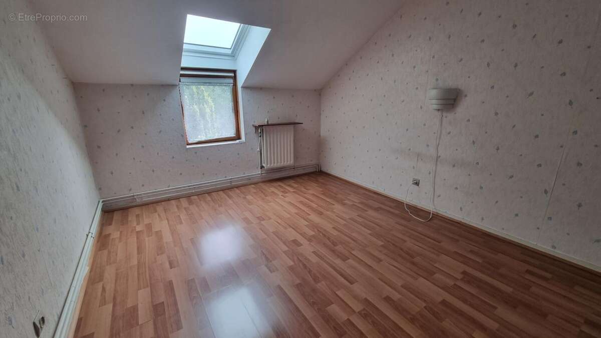 Maison - Fleury Mérogis quartier village 5 pièce(s) 96 m² - photo 11