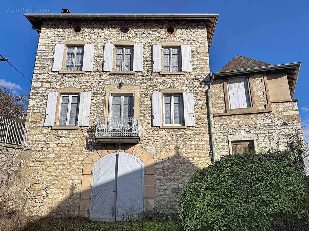 Maison à BOURGOIN-JALLIEU