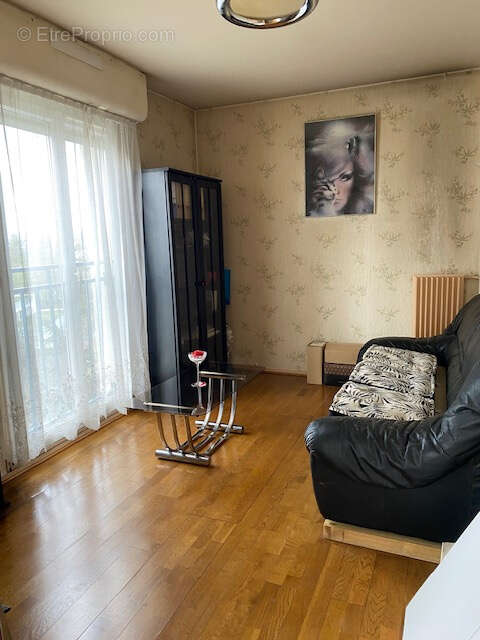 Appartement à GENNEVILLIERS