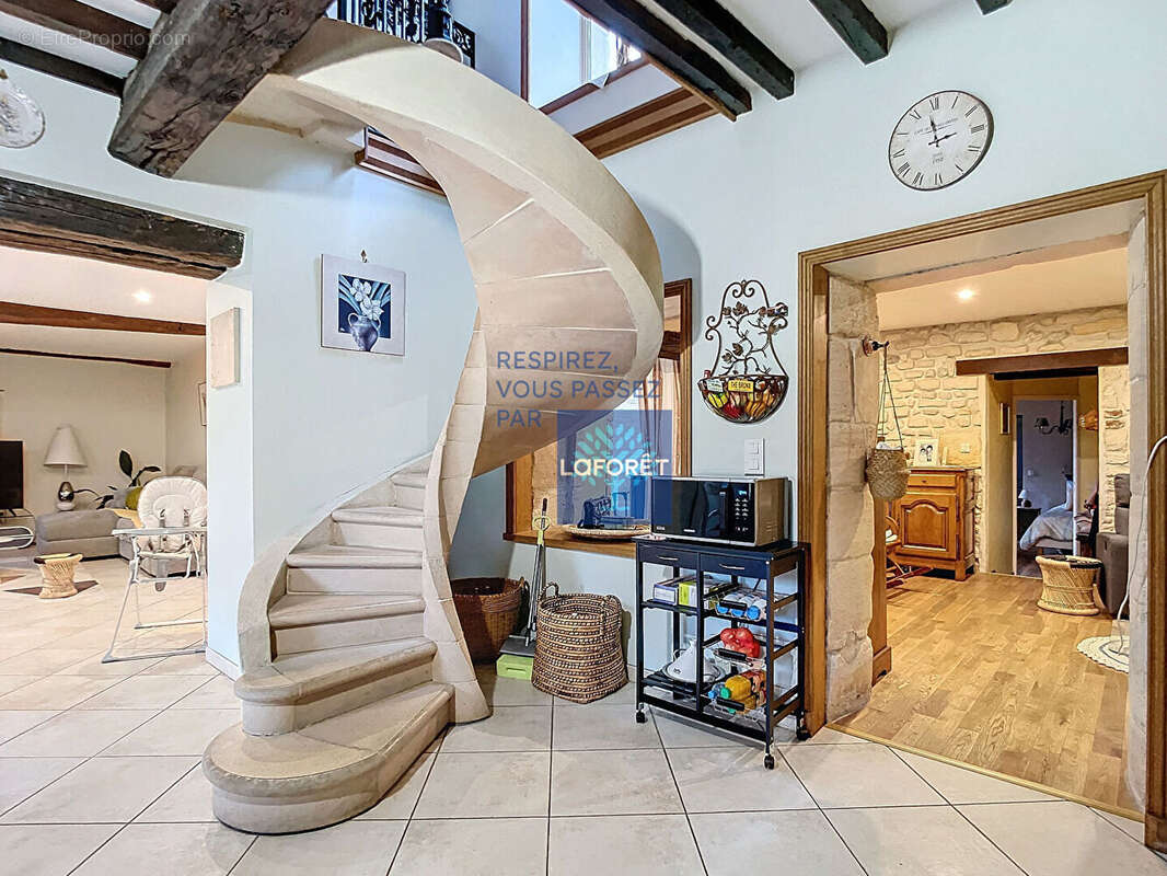 Maison à MONTATAIRE