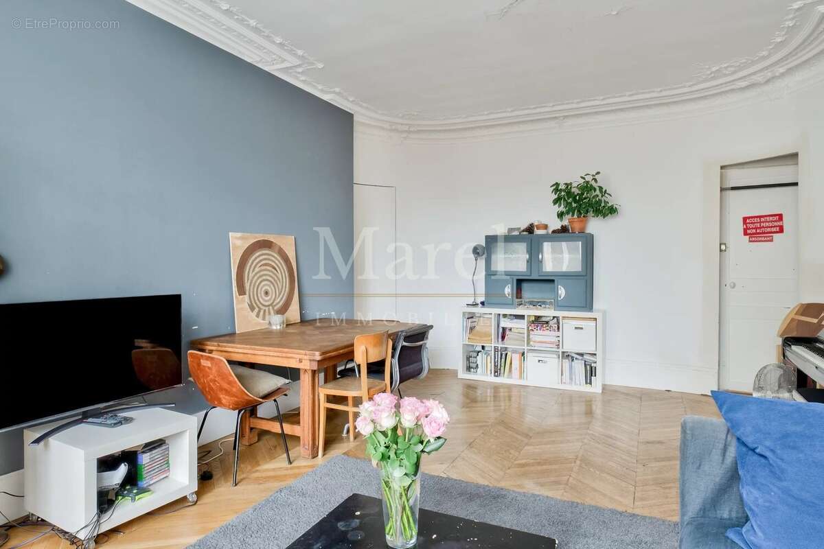 Appartement à PARIS-20E