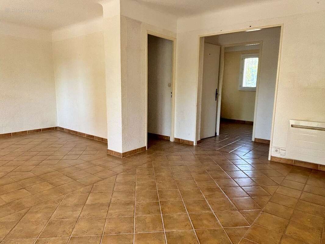 Appartement à SAINT-RAPHAEL