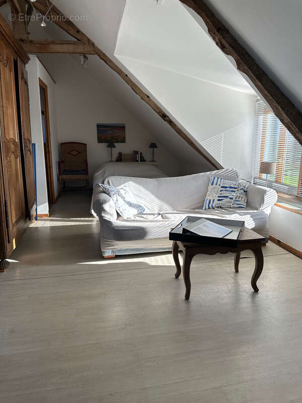 Maison à HENANBIHEN