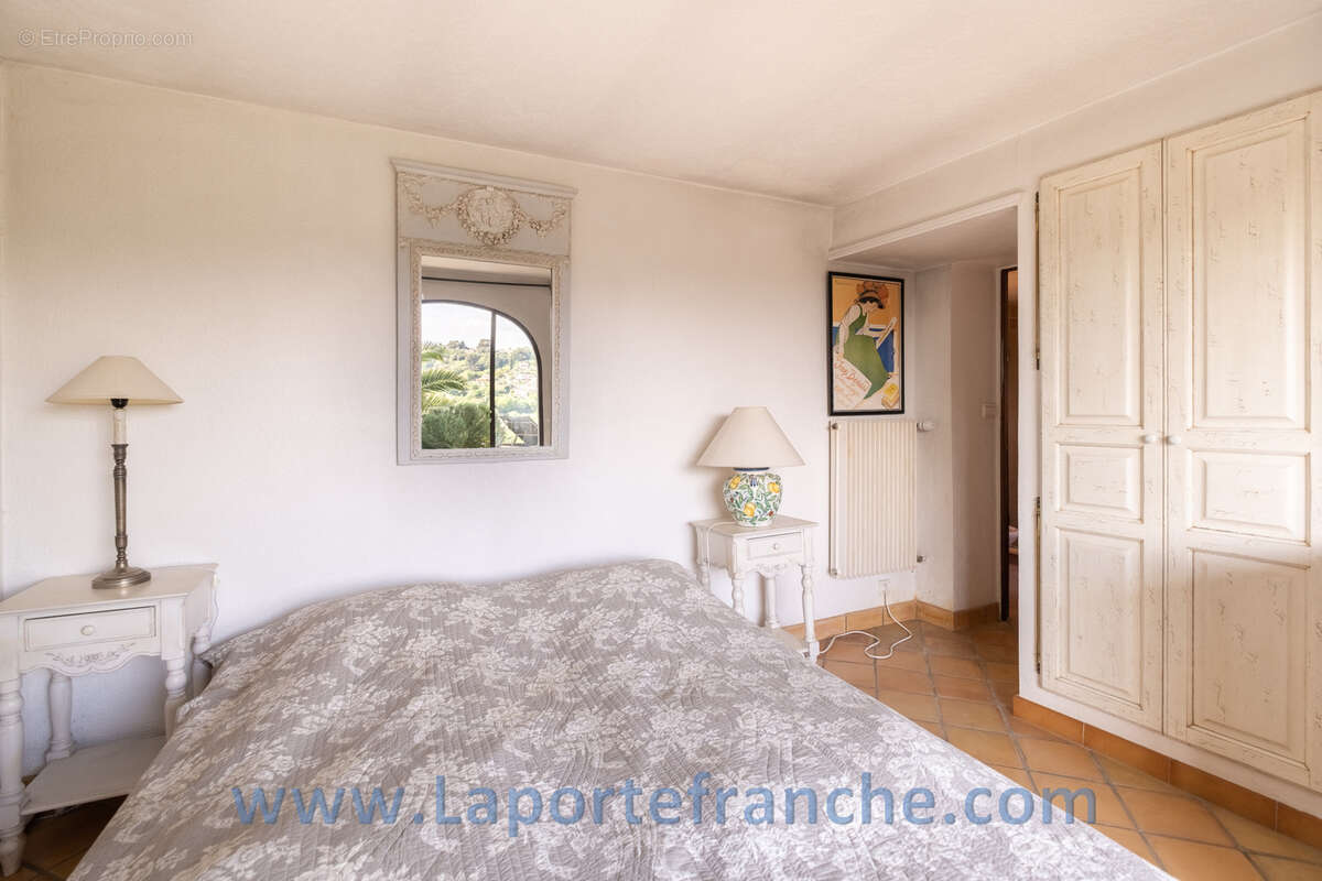 Maison à CAGNES-SUR-MER