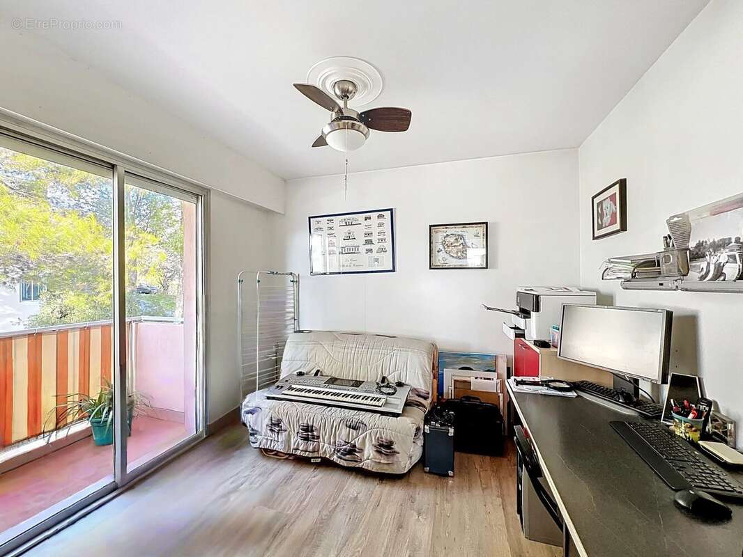 Appartement à LE CANNET