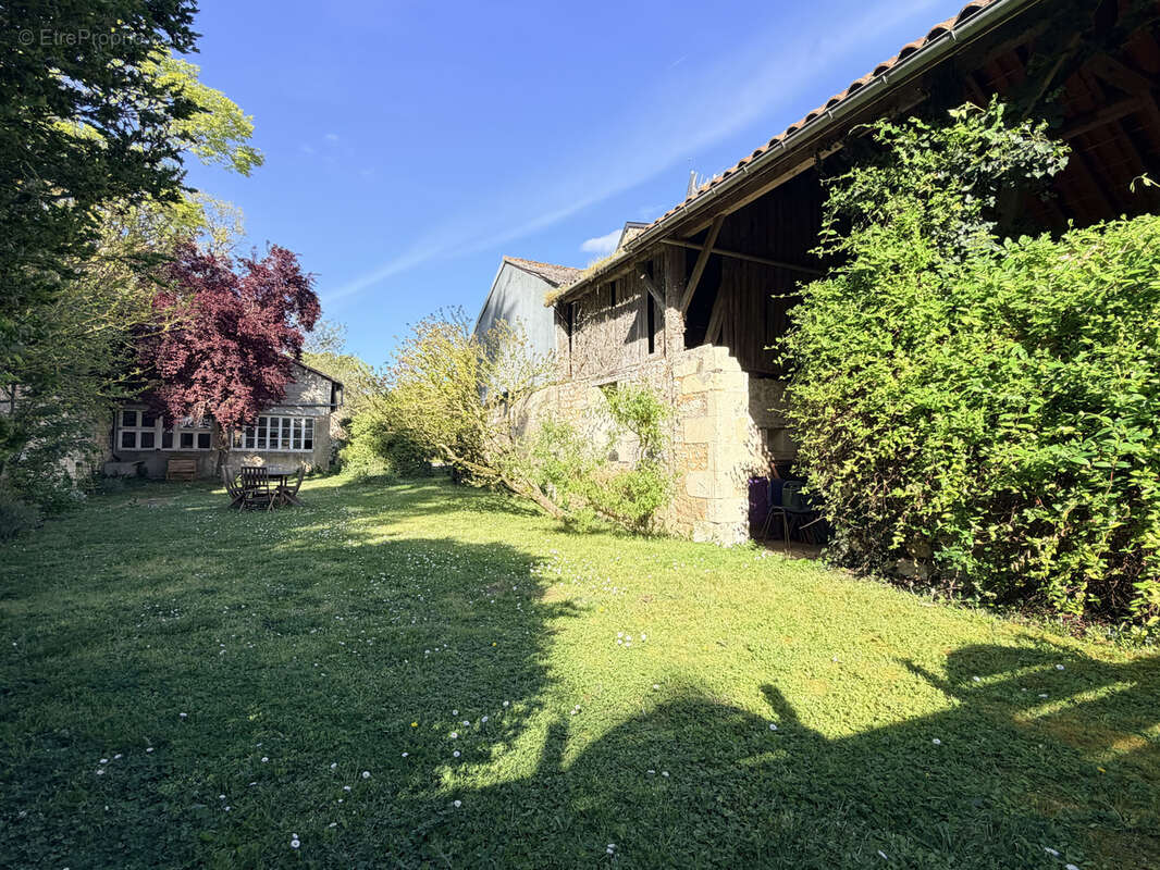 Maison à DISSAY