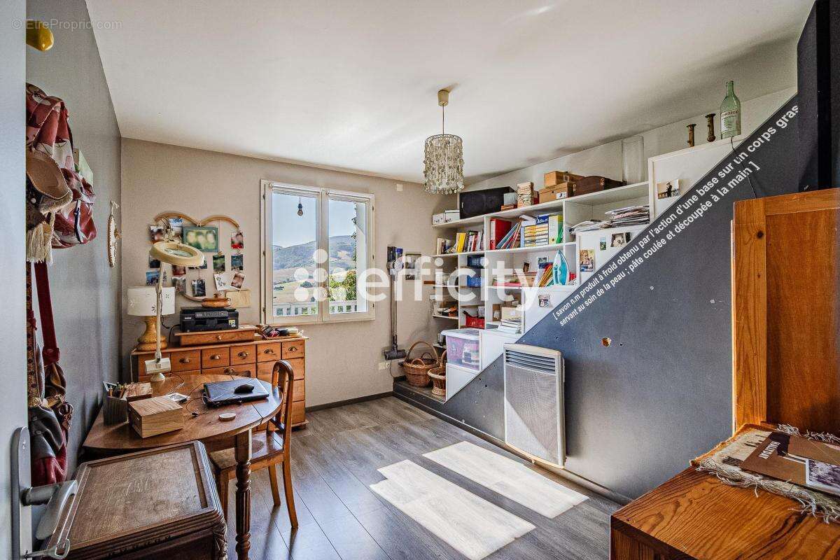 Maison 160 m² à Brussieu  - photo 8