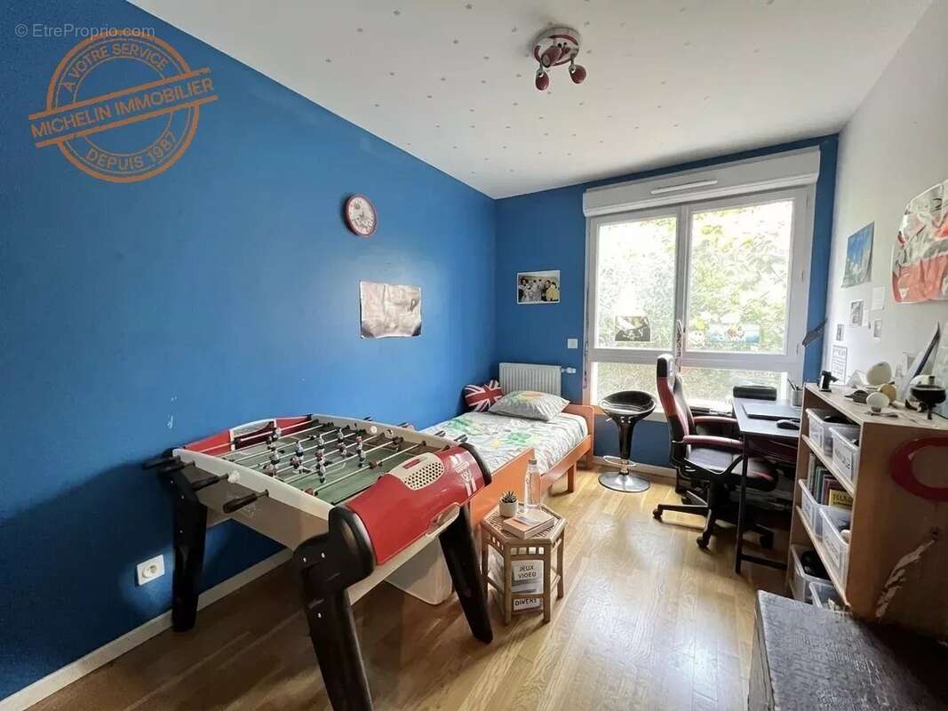 Appartement 4 pièces 82 m² à vendre à Bron (69500) - photo 4