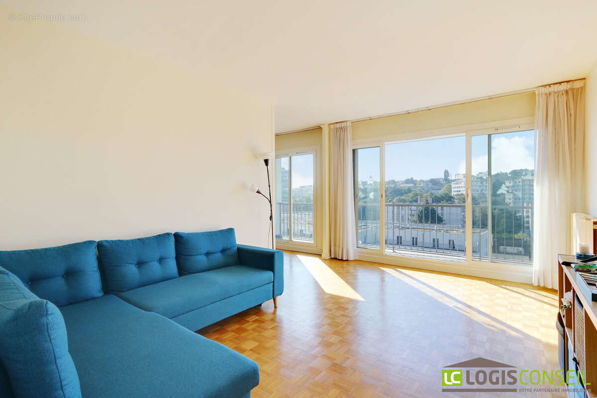 Appartement à CHATILLON