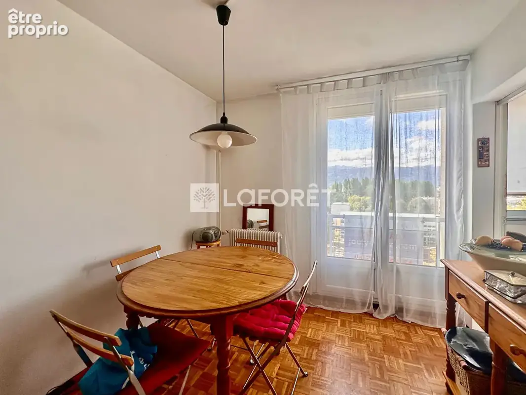 Appartement Saint Martin D Heres 4 pièce(s) 72.15 m2 - photo 9