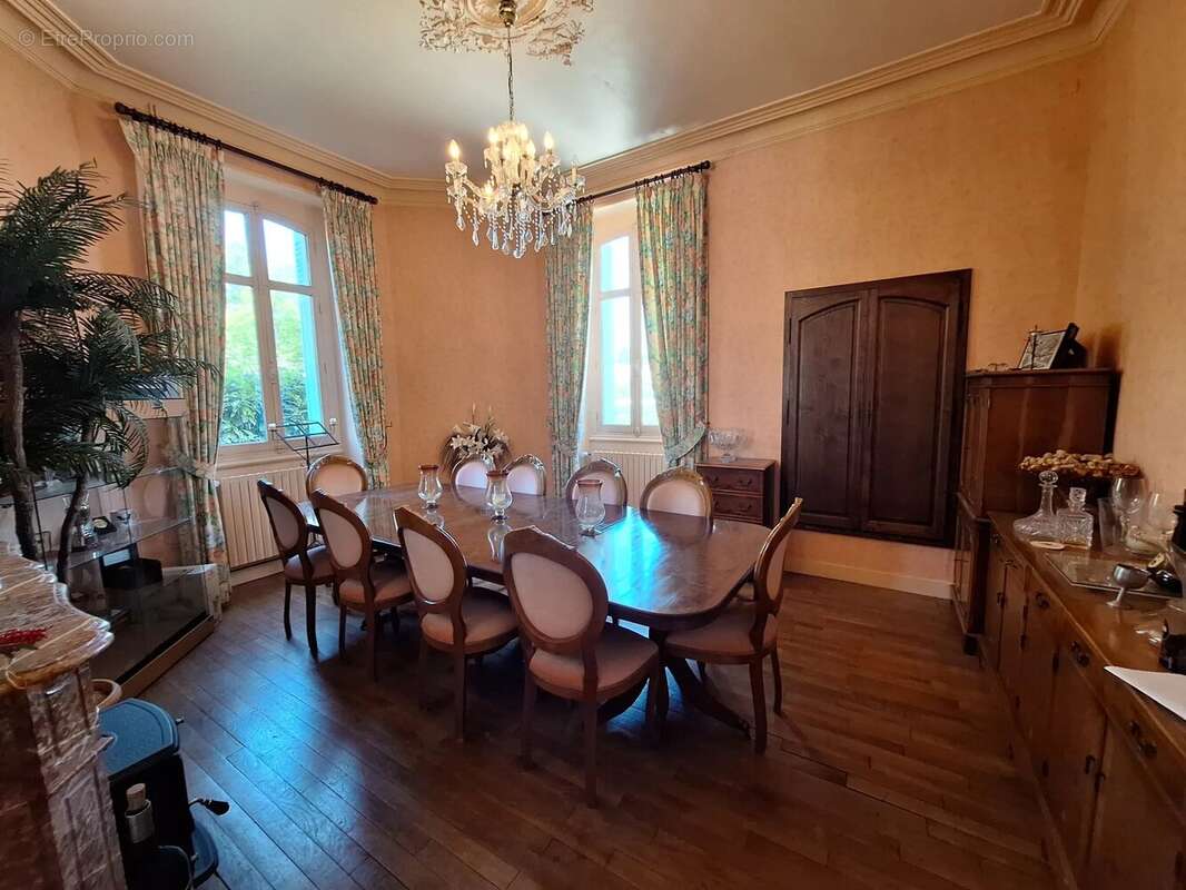 Belle propriété dans un village historique - photo 3