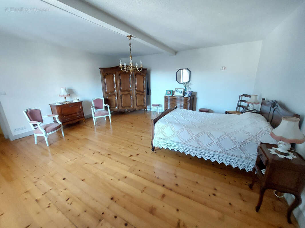 Maison à MESSIMY-SUR-SAONE