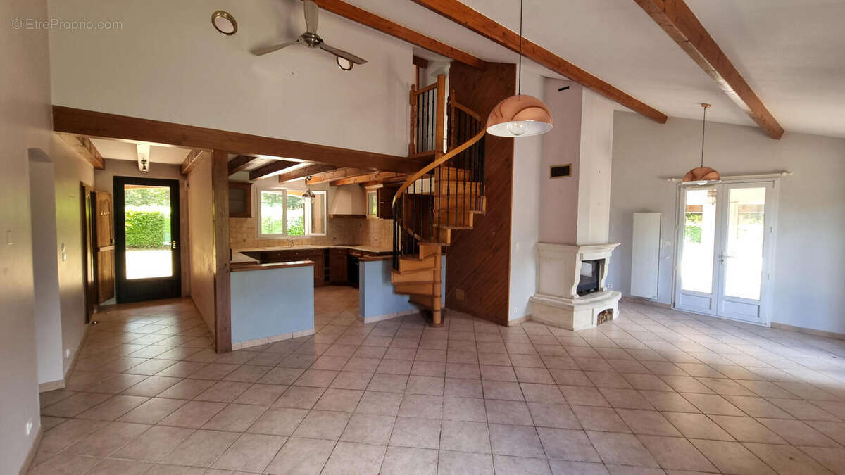 Villa proche étang de ST ESTEPHE - photo 8