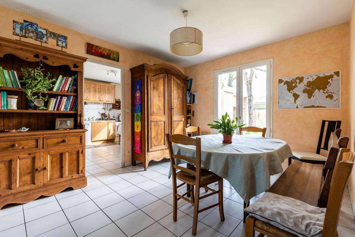 Maison à PESSAC