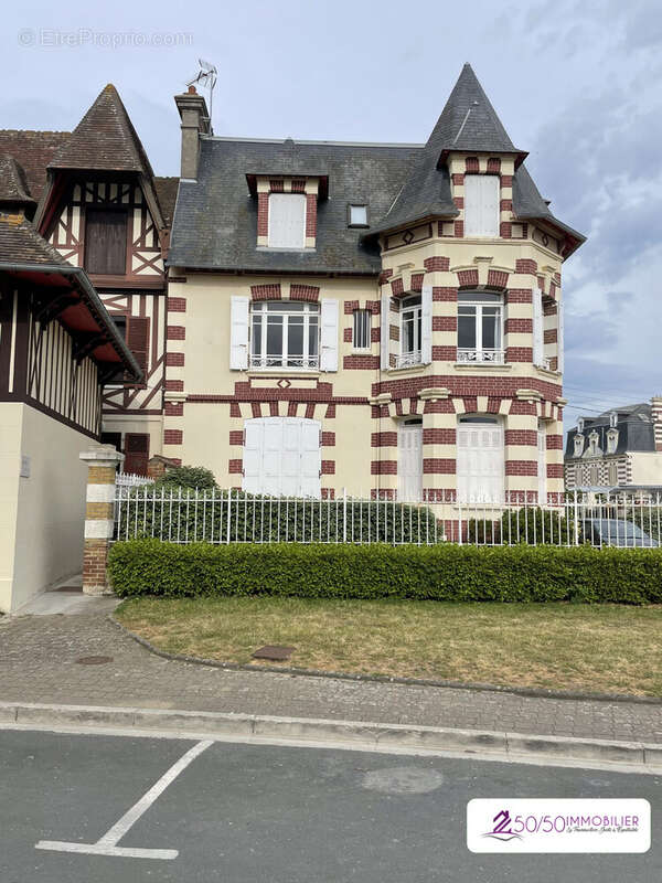 Appartement à CABOURG