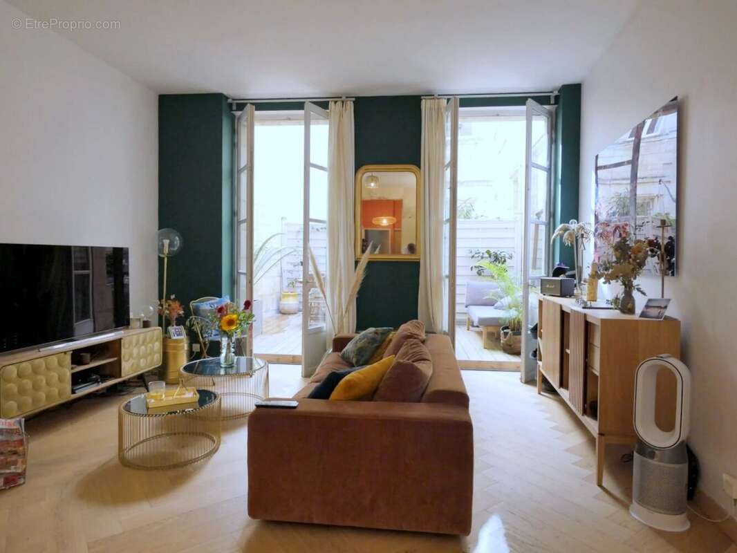 Appartement à BORDEAUX
