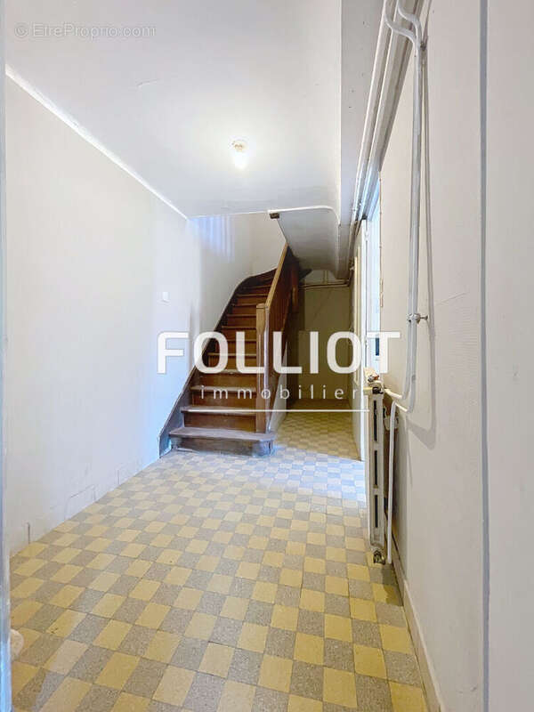 Maison à AUNAY-SUR-ODON