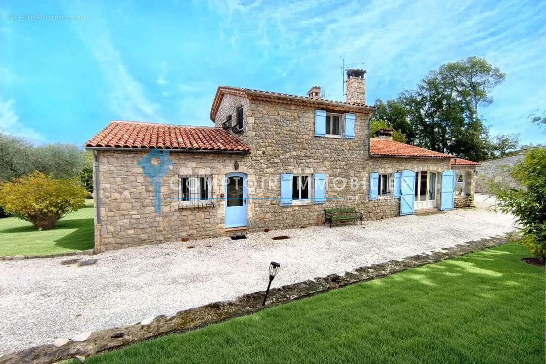 DPT(83) A vendre propriété de prestige sur le haut var - photo 3