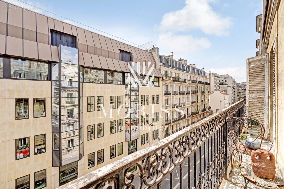 Appartement à PARIS-15E