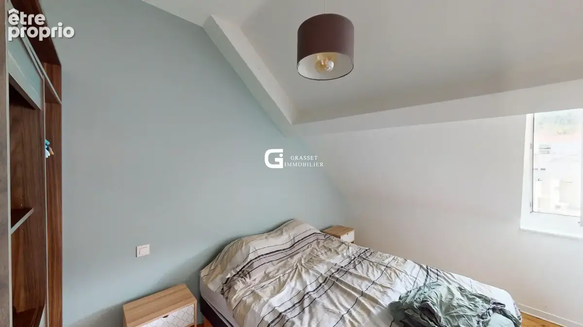 Appartement Oyonnax 4 pièce(s) 101.37 m2 - photo 4