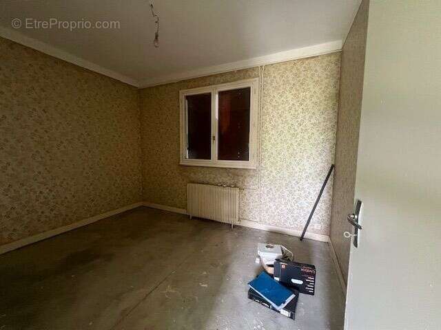 Maison à CAILLOUX-SUR-FONTAINES