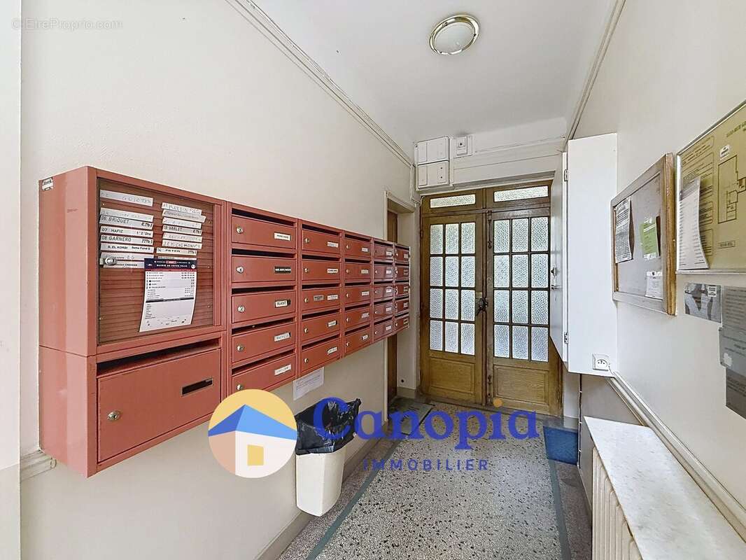Appartement 33 m² à Arcueil  - photo 9