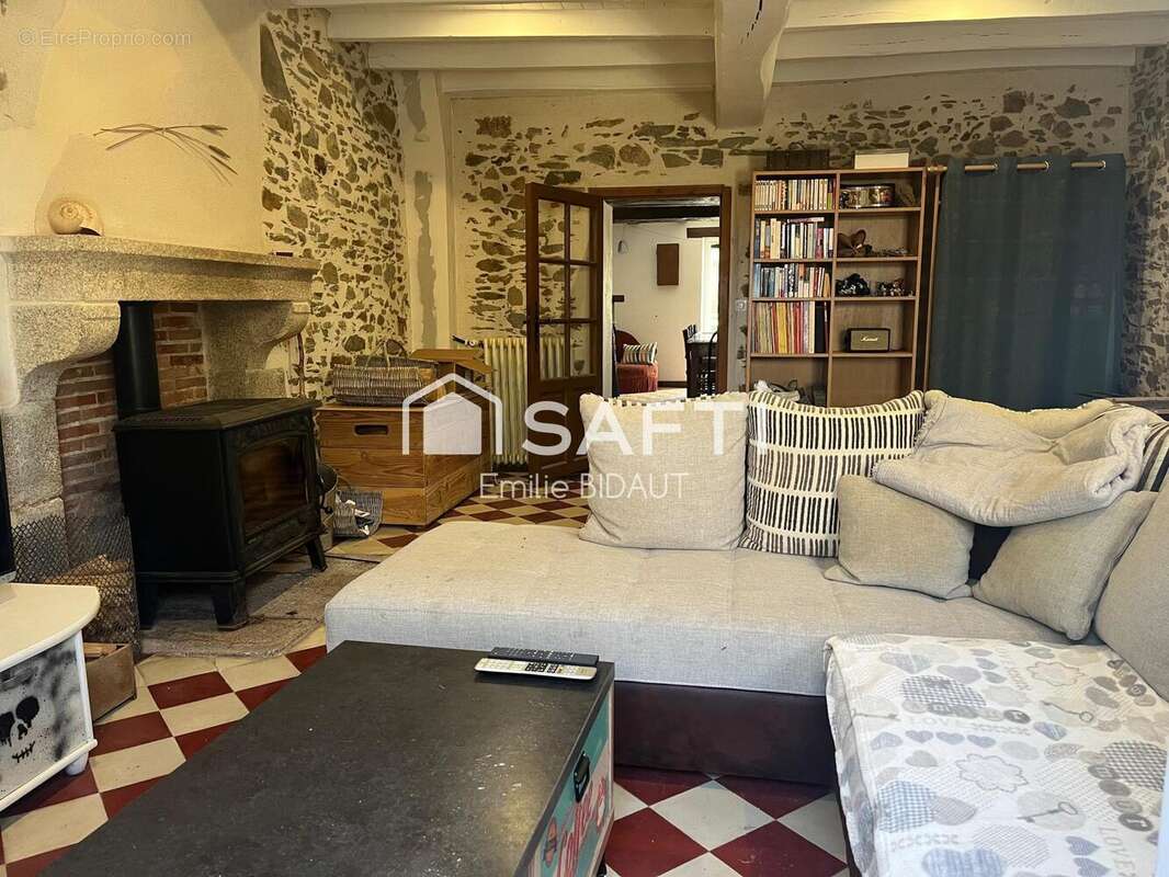 Photo 2 - Maison à MONTAIGU