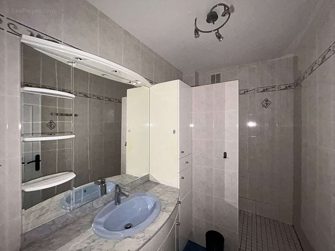 Appartement à MONTELIMAR