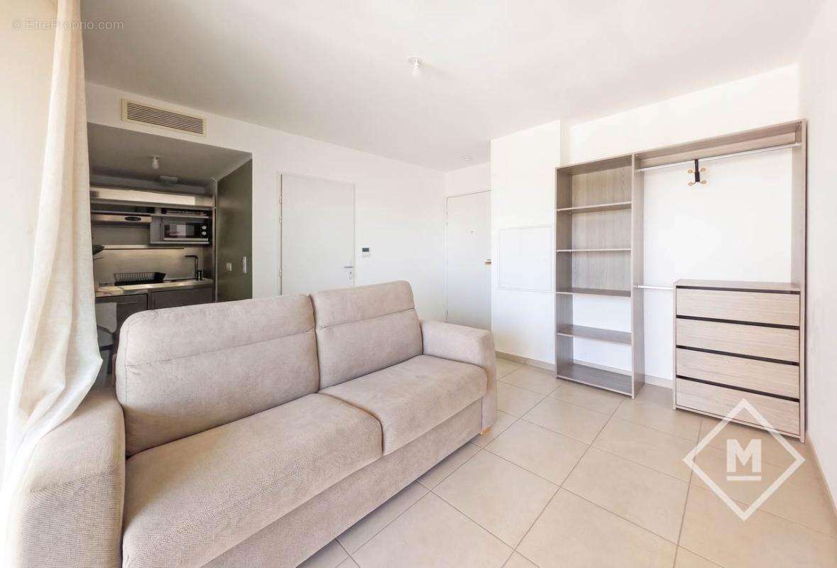 Appartement vue sud-ouest 1 pièce récent à marseille 8ème - bonneveine - photo 4