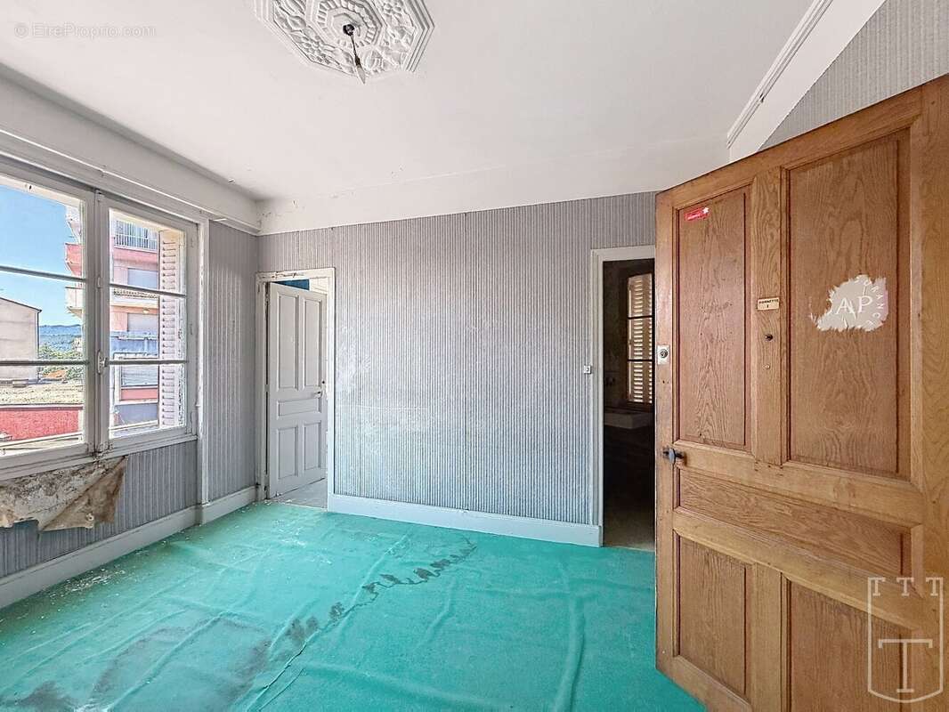 Appartement à AUBENAS