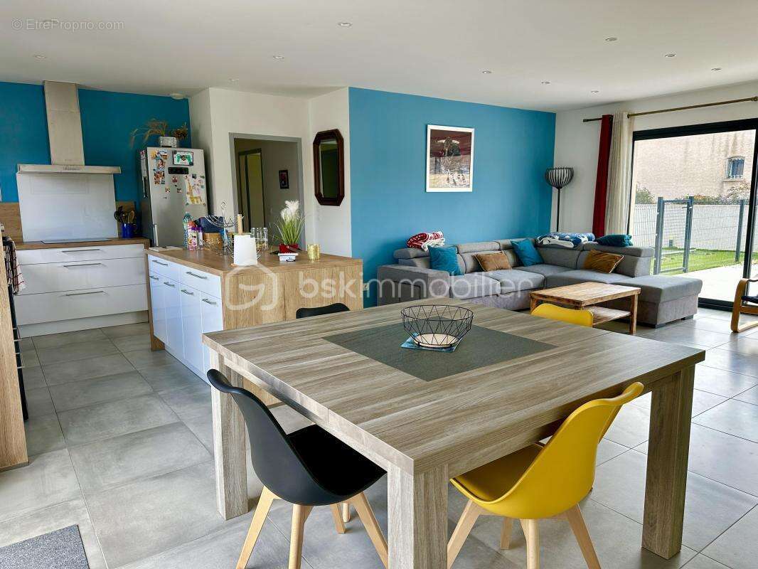 Maison à SAINT-ANDRE-DE-ROQUELONGUE