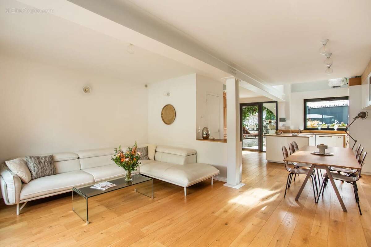 Maison à FONTENAY-SOUS-BOIS